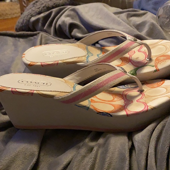 Coach felicity wedge flip flop sandals multicolor logo print on insole. Size 11 - Picture 2 of 5